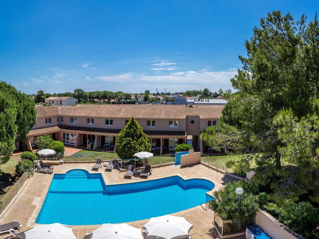 Artemia Aigues-Mortes - Hotel Avec Piscine Exterior foto