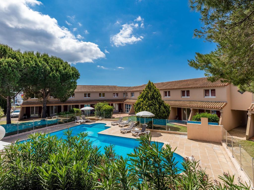Artemia Aigues-Mortes - Hotel Avec Piscine Exterior foto